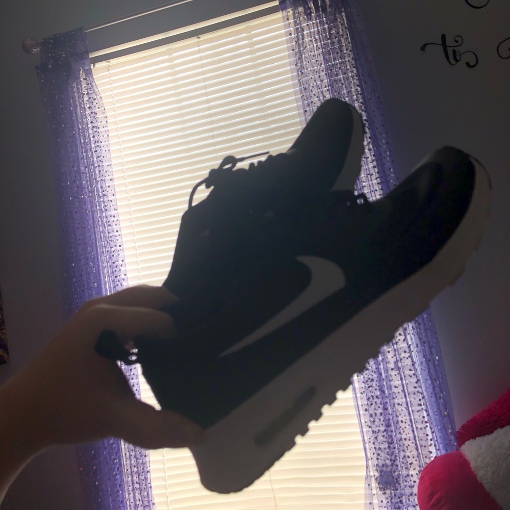 Nike air max’s thea